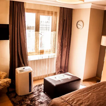 Hotel apartamentowy Cihangir Ceylan 3*