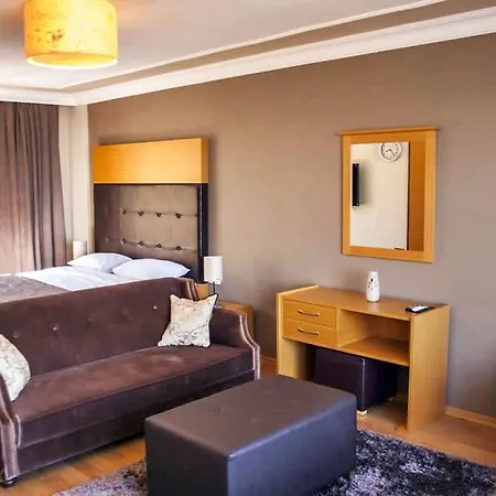 Cihangir Ceylan Appart hôtel