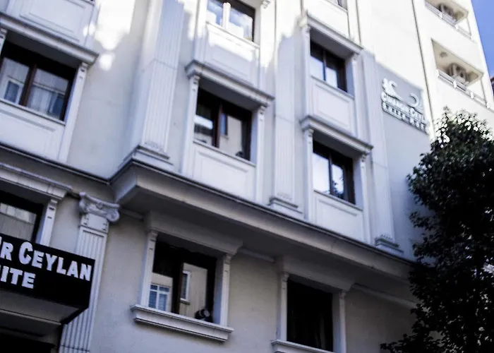 Cihangir Ceylan Appart hôtel 3*